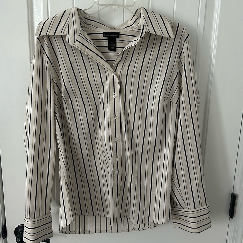 Long sleeve dress shirt